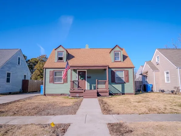 807 Wright Ave, Chesapeake, VA 23324