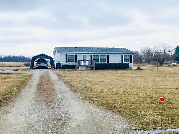 2nd image of 653 Burnett Rd