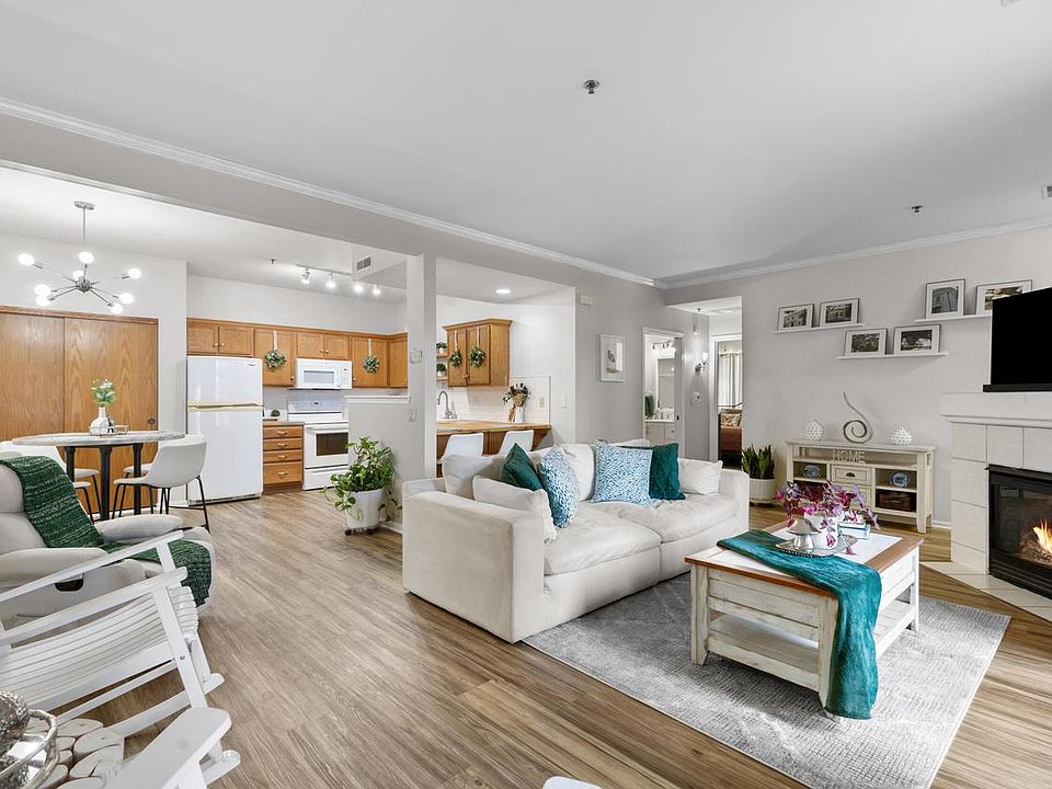 1st image of 435 W Aspen DRIVE #18