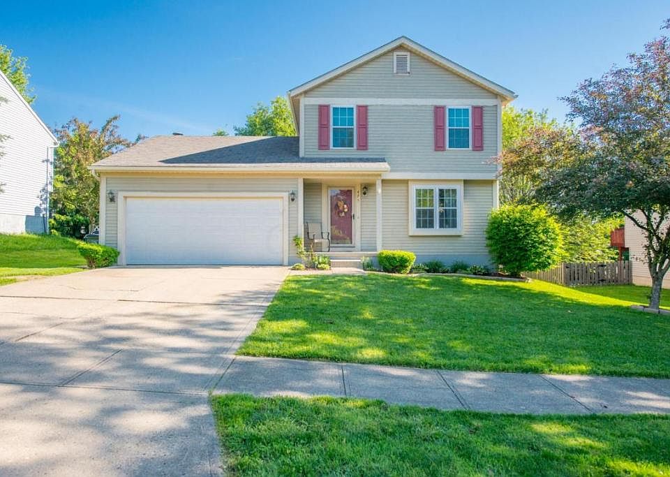 1st image of 475 Hillview St