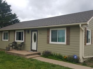 217 S Meridian Rd, Wellington, KS 67152