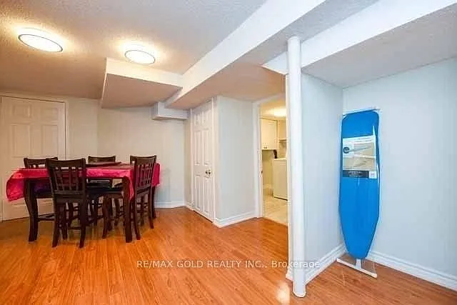 198 Harrowsmith Dr — Photo 10
