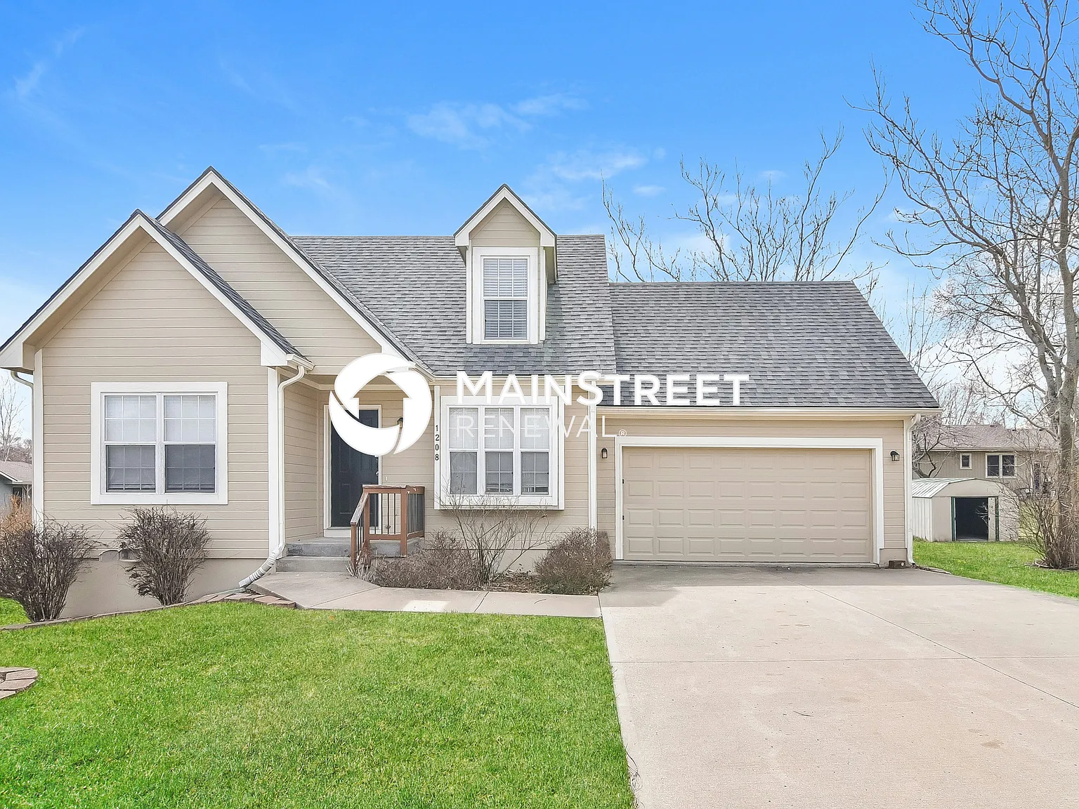 1208 Deena St — Photo 1