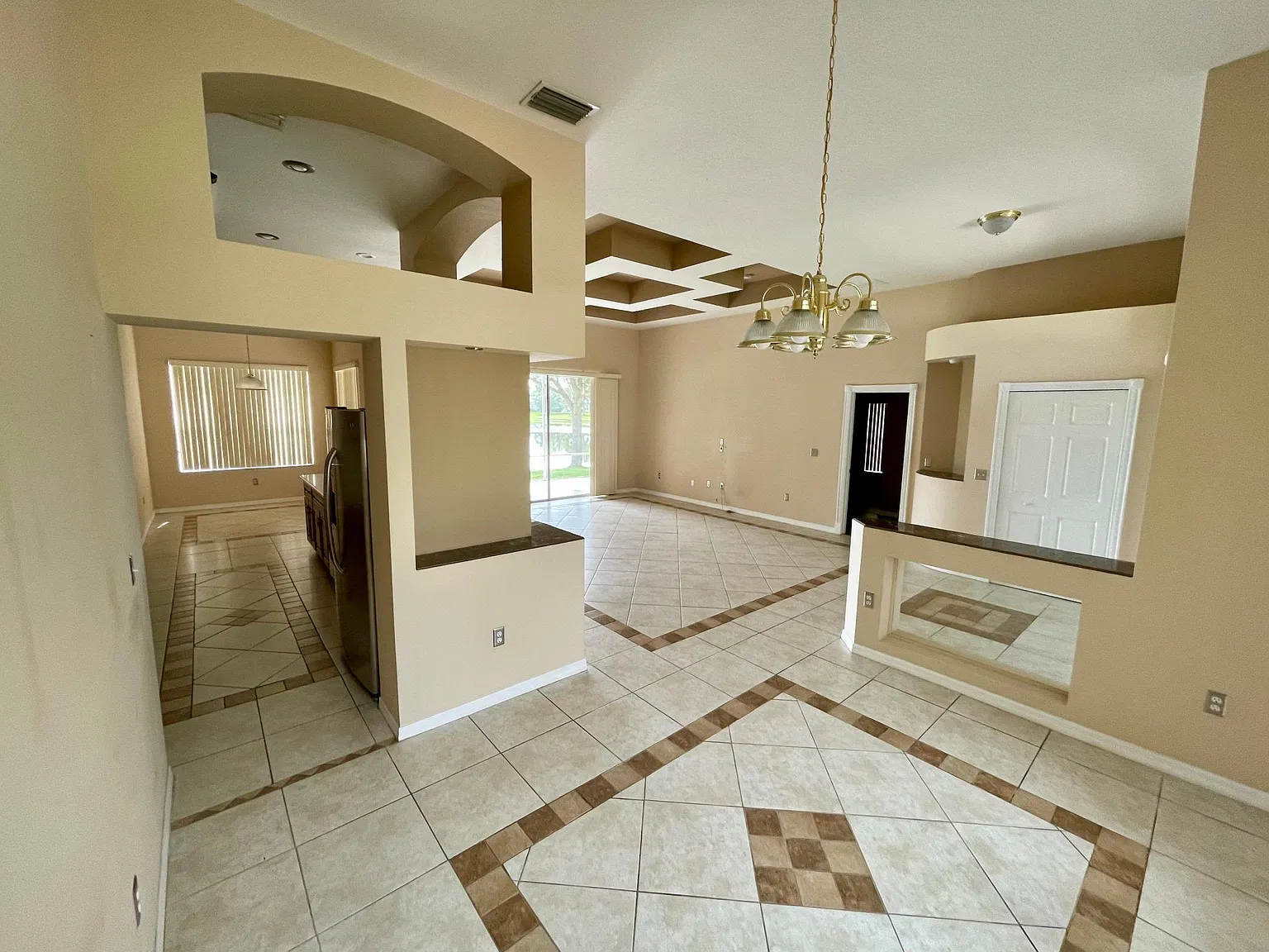 1704 Goosecross Ct — Photo 4