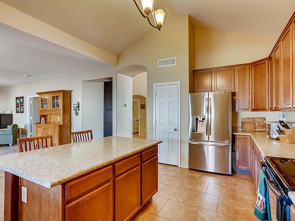 5th image of 23518 N 118th Ln