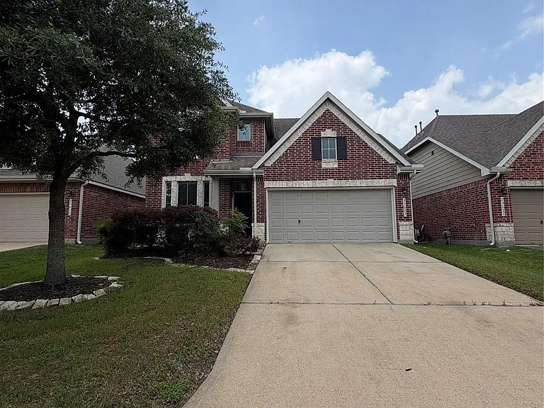 23623 Plantation Pines Ln — Photo 1