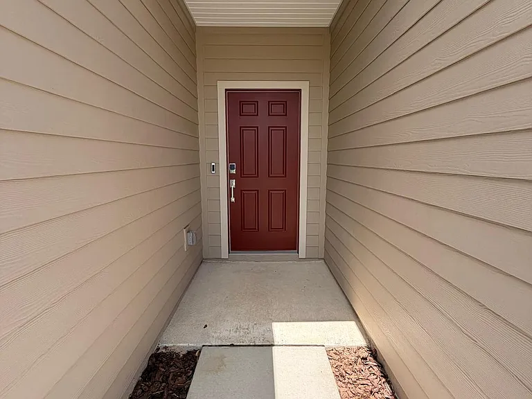 8792 SW 69th Ter — Photo 2