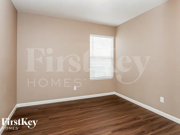 9135 Green Frost Dr — Photo 15