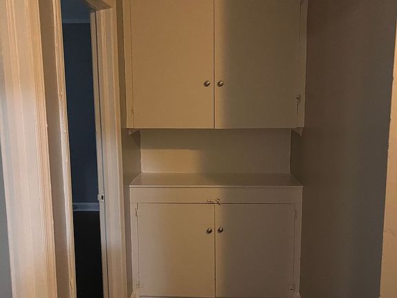 4th image of 1341 Curfman St