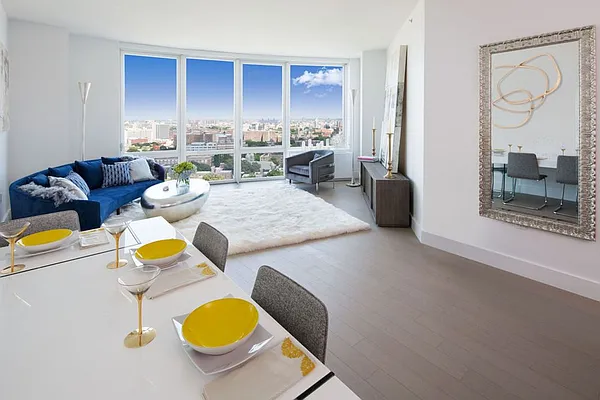 Rented by Red Apple Group | media 43