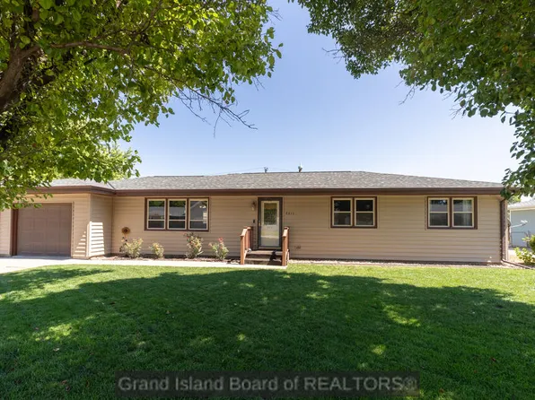 2611 19th Ave, Central City, NE 68826