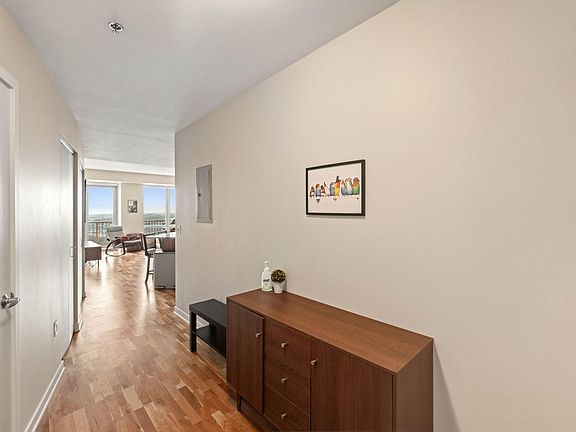 3rd image of 929 Portland Ave APT 2308