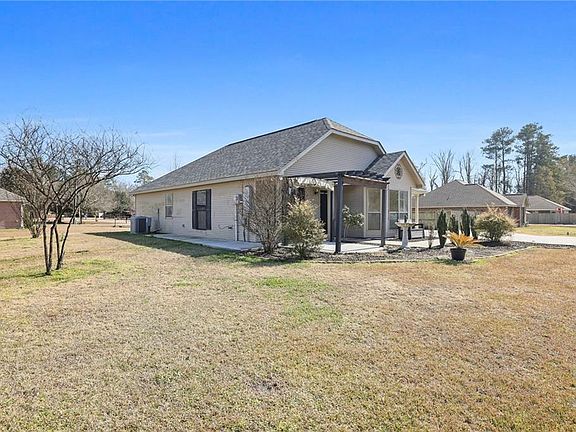 4th image of 48030 Sibley Rd