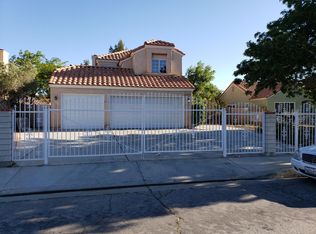 1523 Berkshire Dr, Palmdale, CA 93551