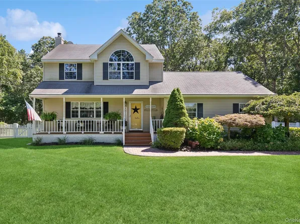 201 Dayton (Private Road) Avenue, Manorville, NY 11949