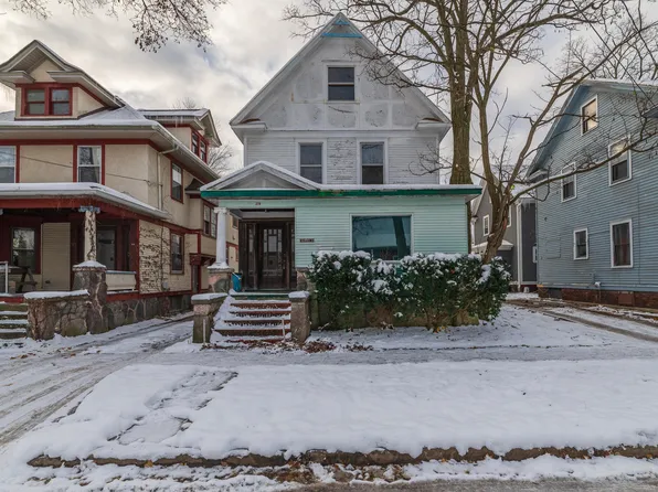 319 W Walnut St, Kalamazoo, MI 49007