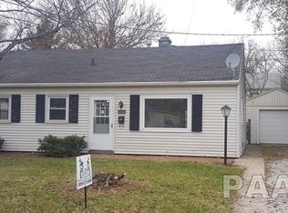 827 W Bartlett Ct, Peoria, IL