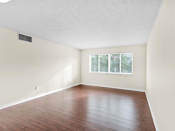 4th image of 14840 Naranja Lakes Blvd #C2a