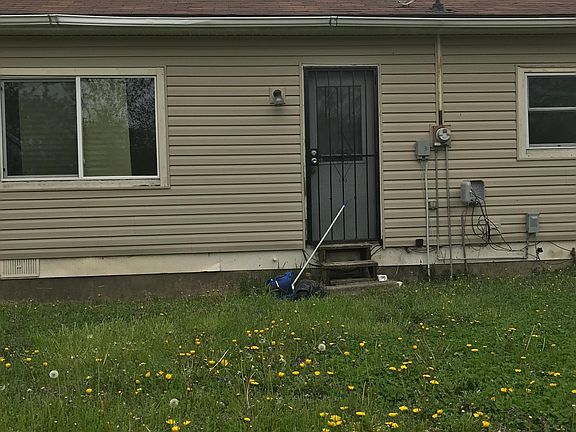 5th image of 22208 Brookwood Dr