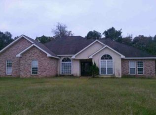 16 Beaver Creek Rd, Picayune, MS 39466
