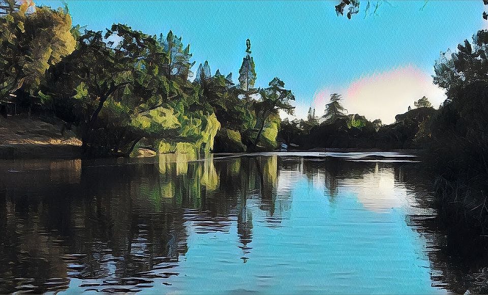 2nd image of 18 Lake Way