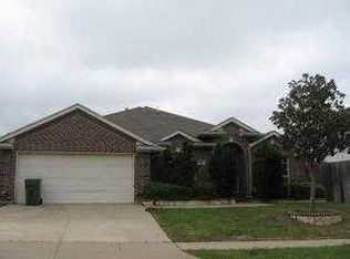 7920 Cabin Ct, Arlington, TX 76002