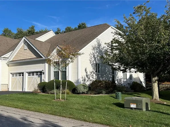 150 Camden Ct, South Kingstown, RI 02879