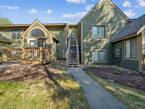 5115 Summit Dr, Hidden Valley, PA 15502