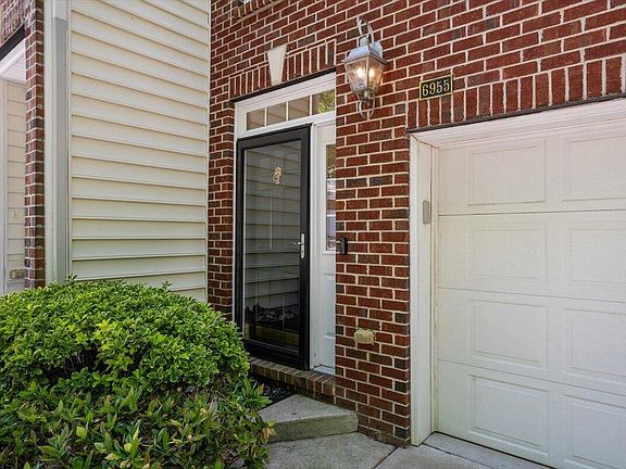3rd image of 6955 Middleboro Dr