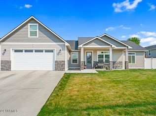 1915 S 73rd Ave, Yakima, WA