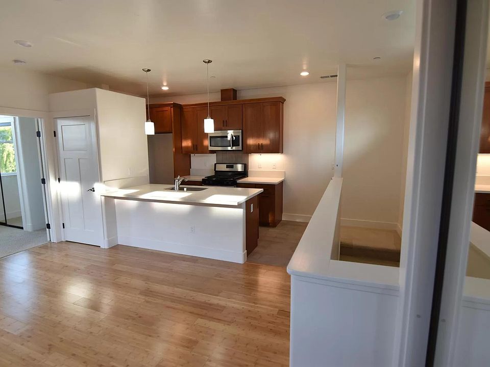 1st image of 9153 Thiessen Ln
