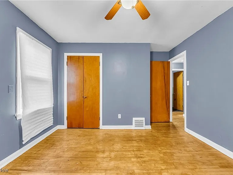 968 S Green Rd — Photo 9