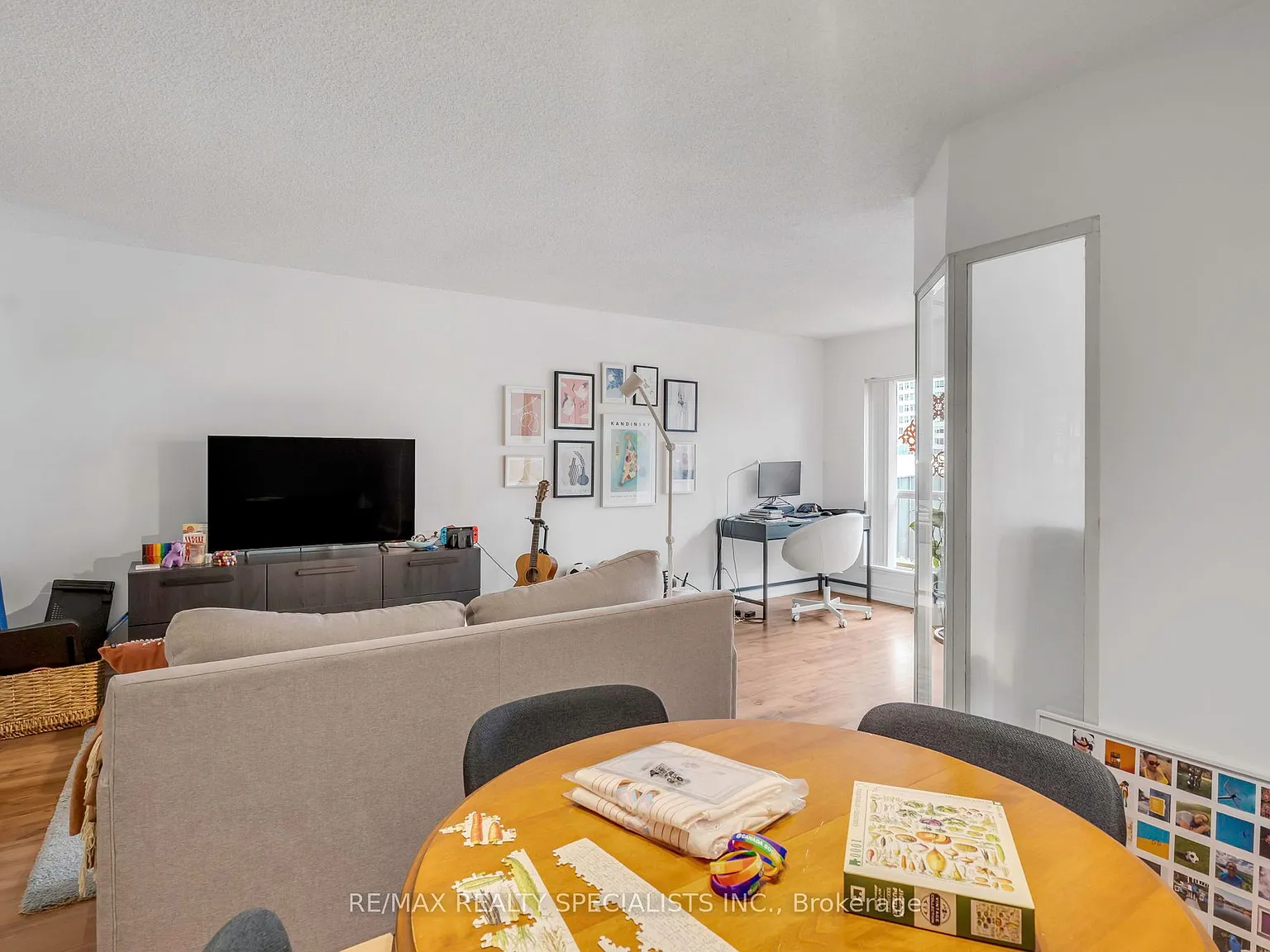 1 bed, $2,400 — Photo 4
