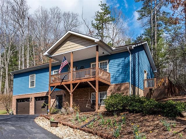 1st image of 11 Poplar Creek Dr