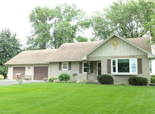 6374 Dane Rd, Owatonna, MN 55060