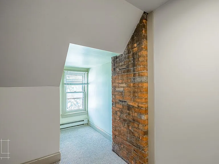 83 King Ave — Photo 56
