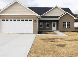 162 Edgewood Ave, Hopewell Township, PA 15001