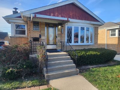 9750 S California Ave, Evergreen Park, IL, 60805
