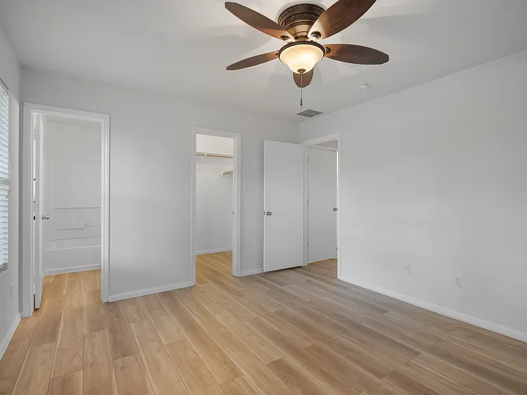 7204 Veronica Ct — Photo 5