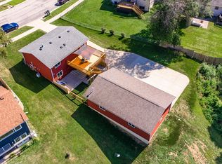 606 37th St SW, Rochester, MN 55902