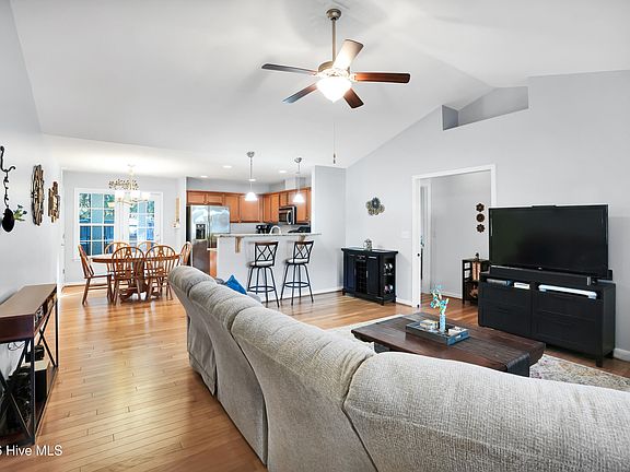 4th image of 480 N Culverton Road