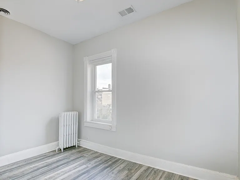 317 Elm St NW — Photo 14
