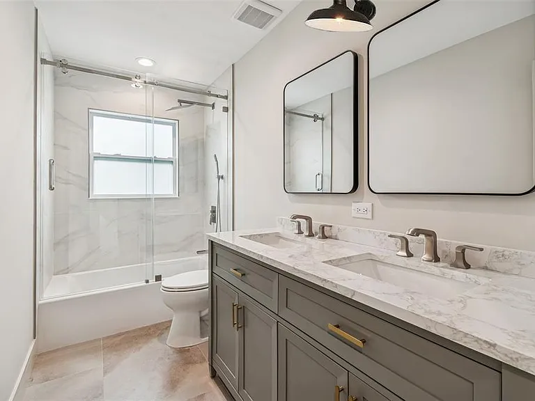 3921 Versailles Dr — Photo 20