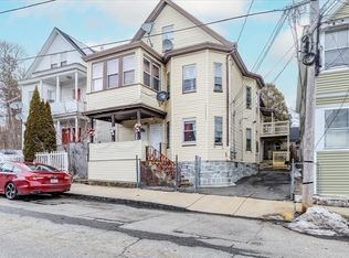 129-131 Lexington St, Lawrence, MA 01841