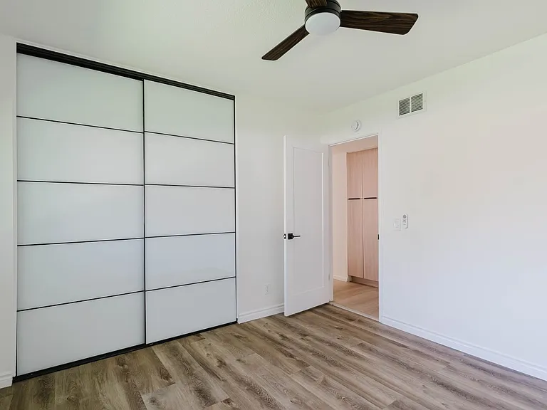 8400 Chimineas Ave — Photo 15