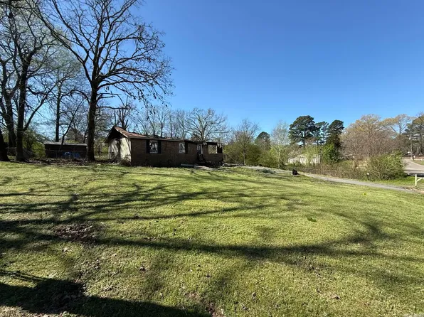 499 Joyce Dr, Benton, AR 72019