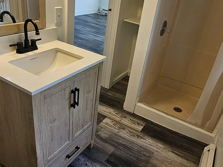 27 Beaver Rd #2 — Photo 6