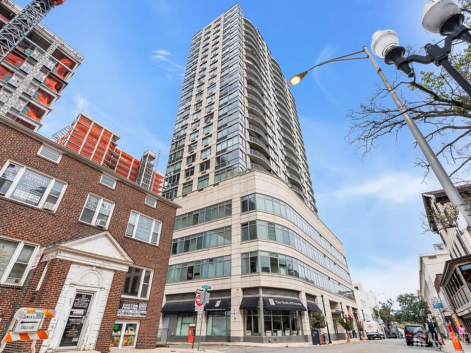 1st image of 1 Spring St Unit 2501