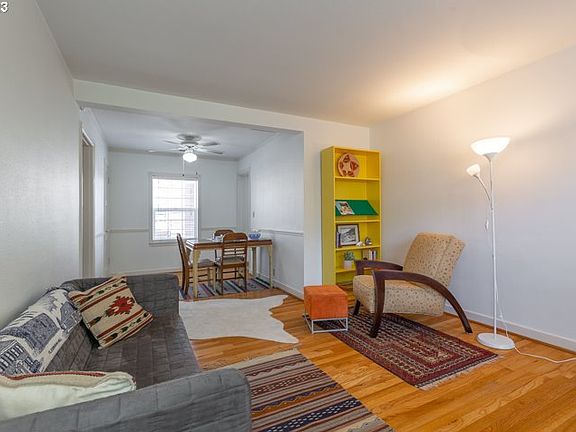 5th image of 310 E 12th St APT B