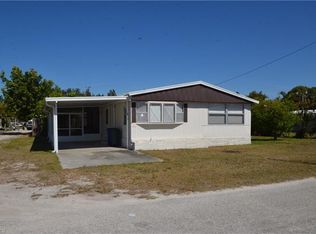 5148 Flamingo Dr, Saint James City, FL 33956